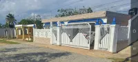 Very peacefull place,15 minute from airport and the beach, supermarket  4 min