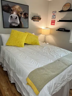 J & N Spacious & Cozy Home, Columbus Indiana Hotels near Mill Race Park
