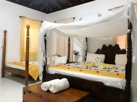 4BR Villa with pool in popular Bacolet, close to a scenic bay and Scarborough