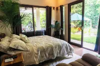 New Pavones Beach Resort, Yoga Deck, Pickleball Court, Pool, Gym, & Ice Plunge Hotels in Pavones