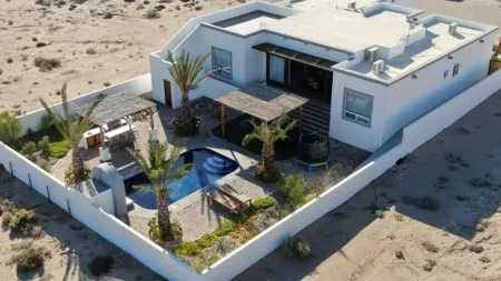 Casa Marimar with private heated pool at Laguna Shores Resort Отели в г. Rocky Point