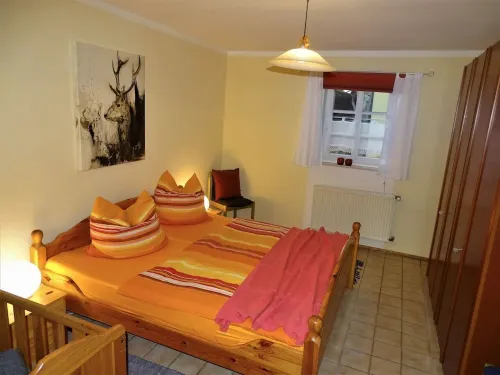 Vacation home with garden, playground, whirlpool, wood-fired sauna, pet-friendly