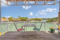 Caribbean Court - Harbor View Apartment