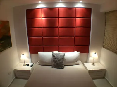 Comfortable 2 Bedroom Condo Near Las Perlas Beach!