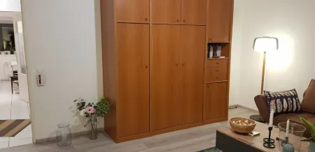 Feel-good organic accommodation for 2 x single use between DK & FL port