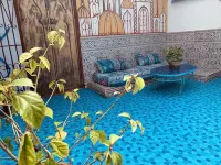 Moroccan house with two terraces, IDEAL FOR COUPLES! WIFI