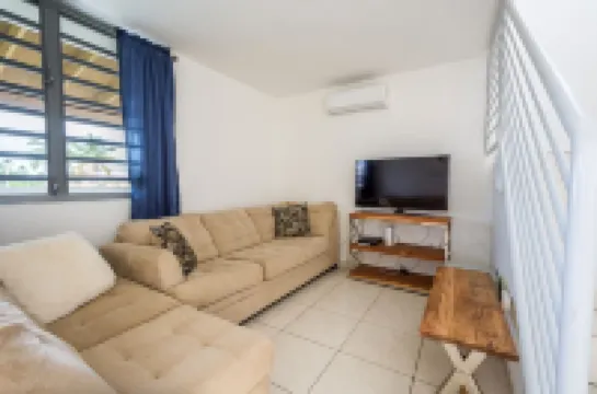 Private pool, Oceanview, Centrally located!