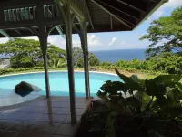 Beautiful, secluded, open plan cottage with spectacular sea views - Ocean View