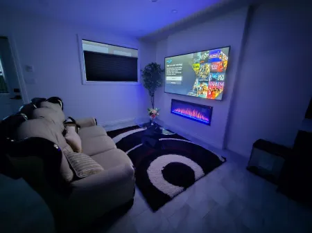 Classic and modern suite 10 minutes away from city center