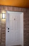 Chic & Cozy 2 bedroom/1 bathroom - RATED BEST