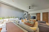 Upscale Cabo Home w/ Jacuzzi, above Puerto Paraiso