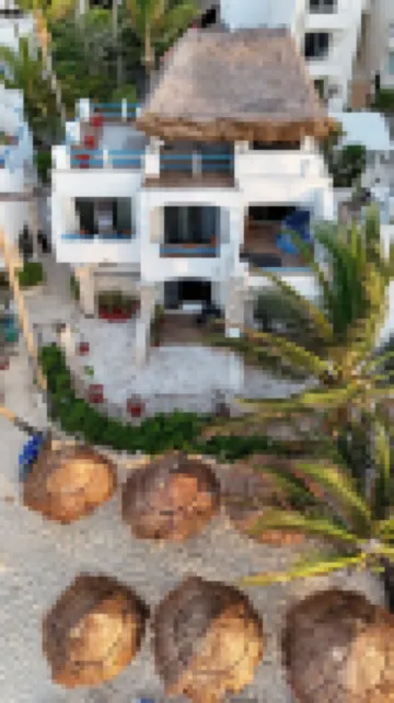 Pelicano Inn Playa del Carmen - Beachfront Hotel