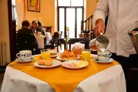 Hotel Colonial Salta - breakfast