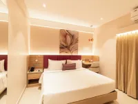Tgi Livancia the Sojourn Hotels near RMZ Infinity
