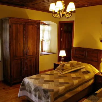Hera Hotel