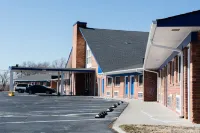 Grandview Plaza Inn - parking