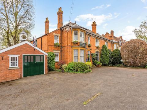 Banbury Cross B&B