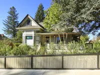 The Grape Leaf Inn - 4-Star