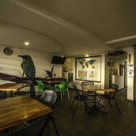 Hostal de la 57