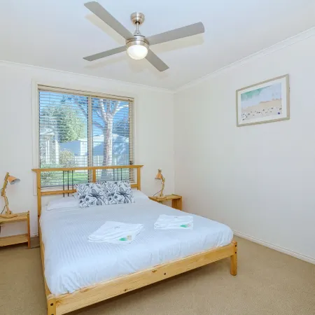 The Lighthouse - Port Willunga - C21 SouthCoast Holidays