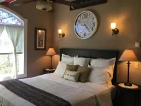 Changing Times Boutique Country Lodging - breakfast