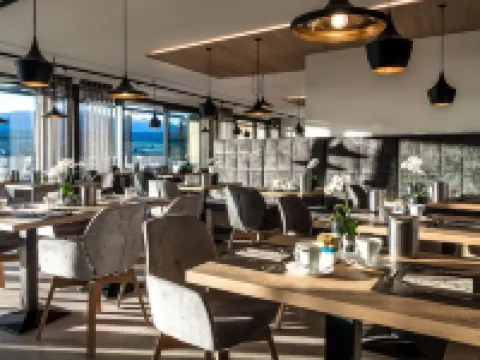 克里斯託夫酒店 阿皮亞諾蘇拉斯特拉達德爾維諾酒店