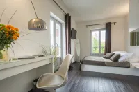 Hôtel des Capucins Hotels near Musee Crozatier