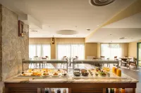 Petit Palais Platres Boutique Hotel - breakfast