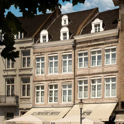 Le Theatre Hotels near Kommelkwartier