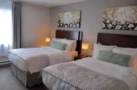 Auberge du Marchand Hotels in Carleton-sur-mer