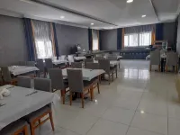Cenas Otel - petit déjeuner