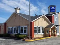 Americas Stay Inn-Leavenworth Hotels in Lansing