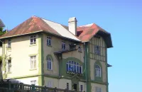 小城堡旅舍 - 旅館 酒店