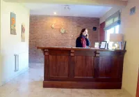 Alto Verde Hostería - Inns
