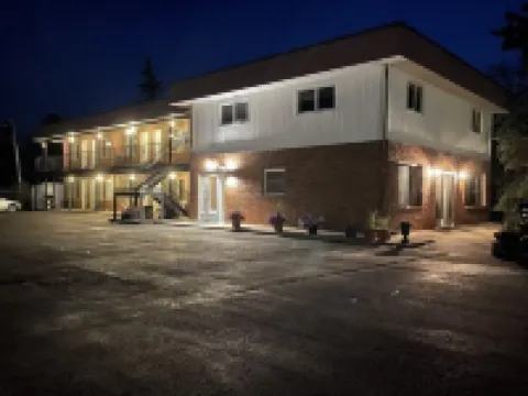 Rest Easy Motel Hotels in Three Hills