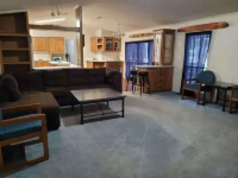 Bullfrog Marina RV Park and Cabins