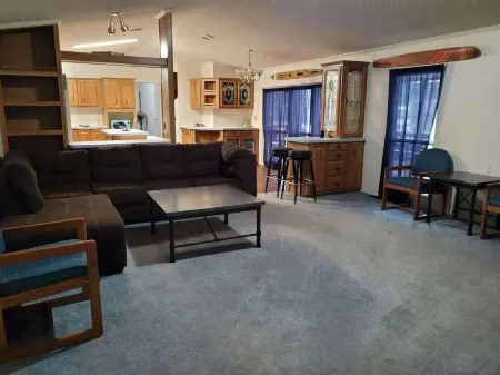 Bullfrog Marina RV Park and Cabins