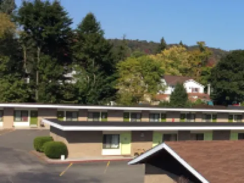 Motel 88 Hotels in Oneonta