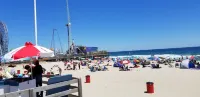 Bay Breeze Motel - Strand