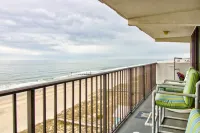0914 Changes in Attitude by Atlantic Towers Hotels in Carolina Beach