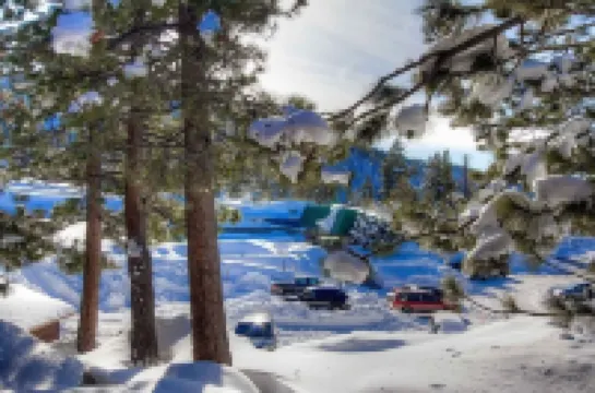 Tahoe Olympic 3 Bedroom Condo by RedAwning