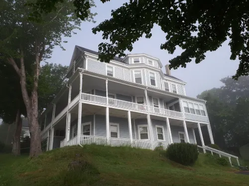 Hillside Landing B&B Hotel di Digby