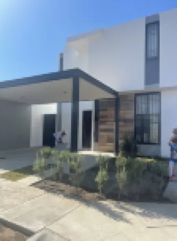 Beautiful 3 bedroom home โรงแรมใน