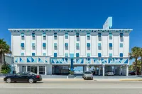 Chateau Mar Beach Resort Hotels in der Nähe von Ormond Beach Environmental Discovery Center