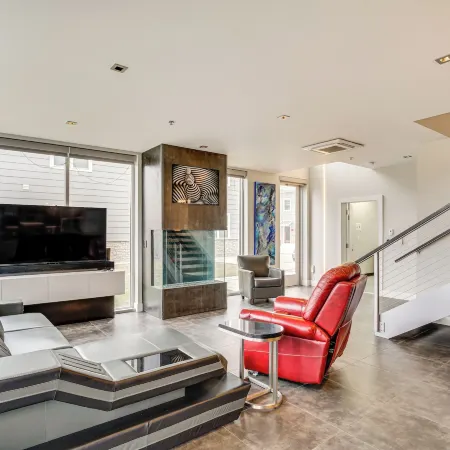 Road America Retreat: Modern Villa w/ Garage!