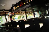 Hotel Mary Celaya - ที่มีบาร์