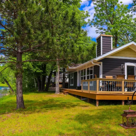 Lost Lake Lodge