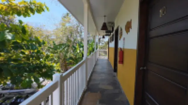 Cabinas El Colibri, Apart Hotel