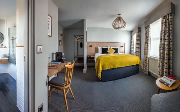 ذا فيكتوريا إن Hotels near هيرن هيل