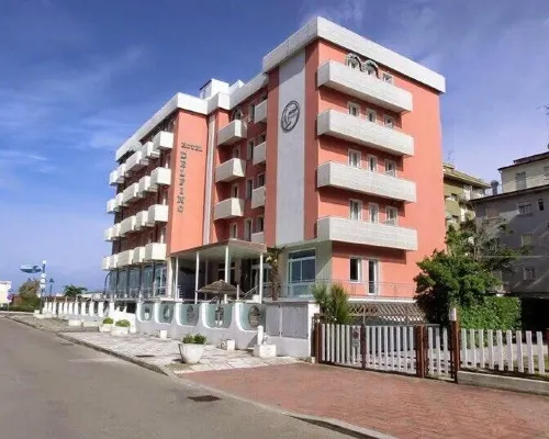 Hotel Delfino Hotel a Cervia